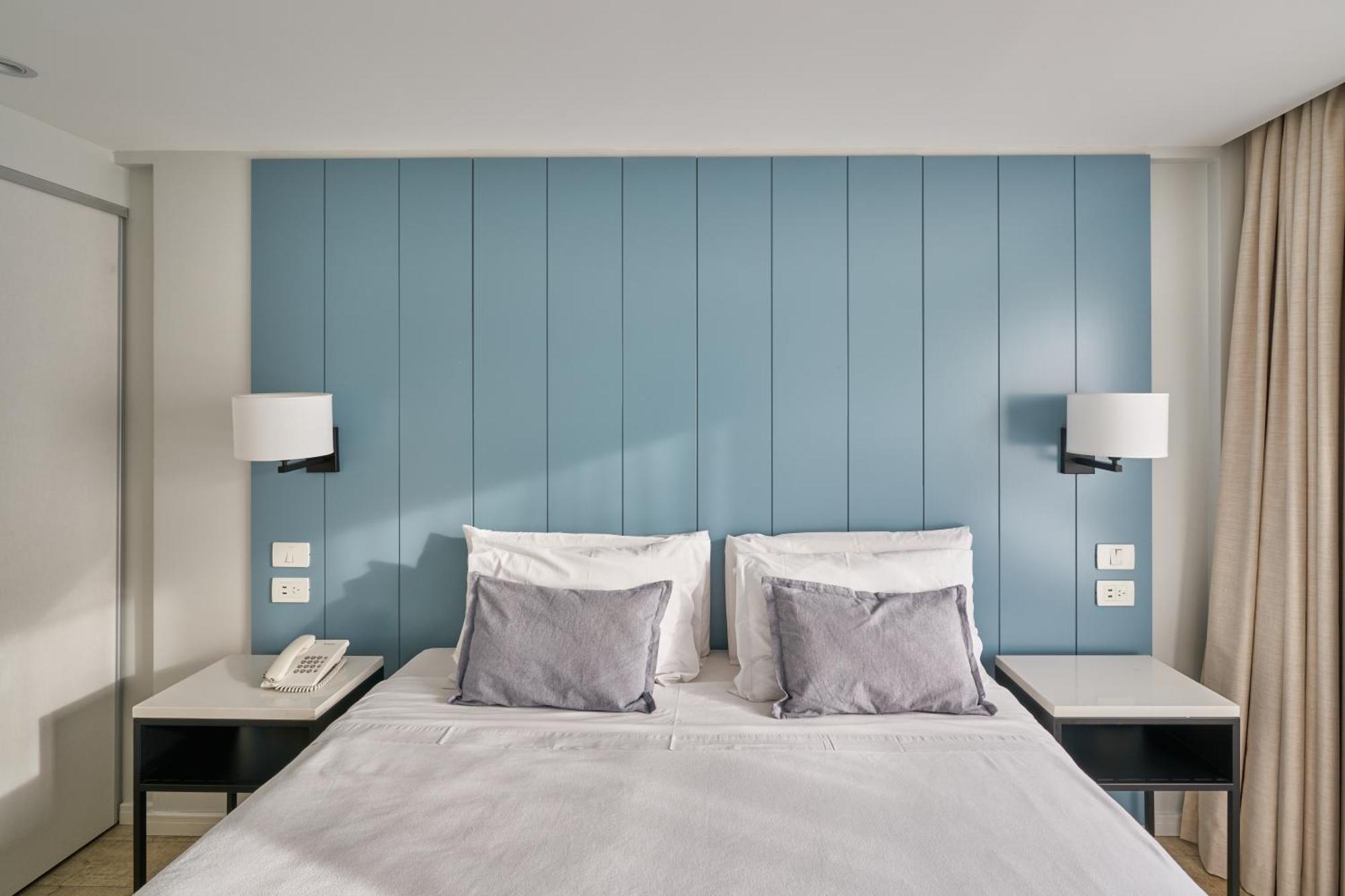 Almarena & Boutique 4*