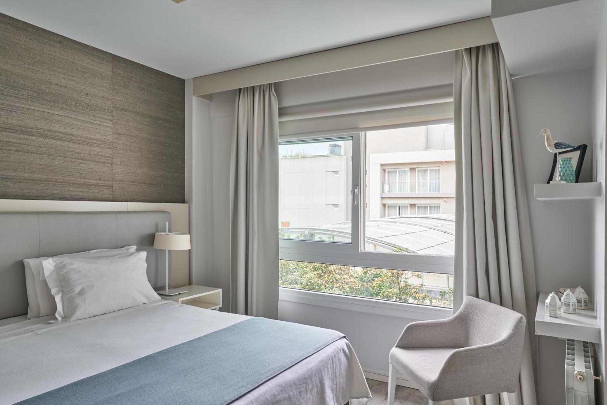 Almarena & Boutique Apart-hotel 4*